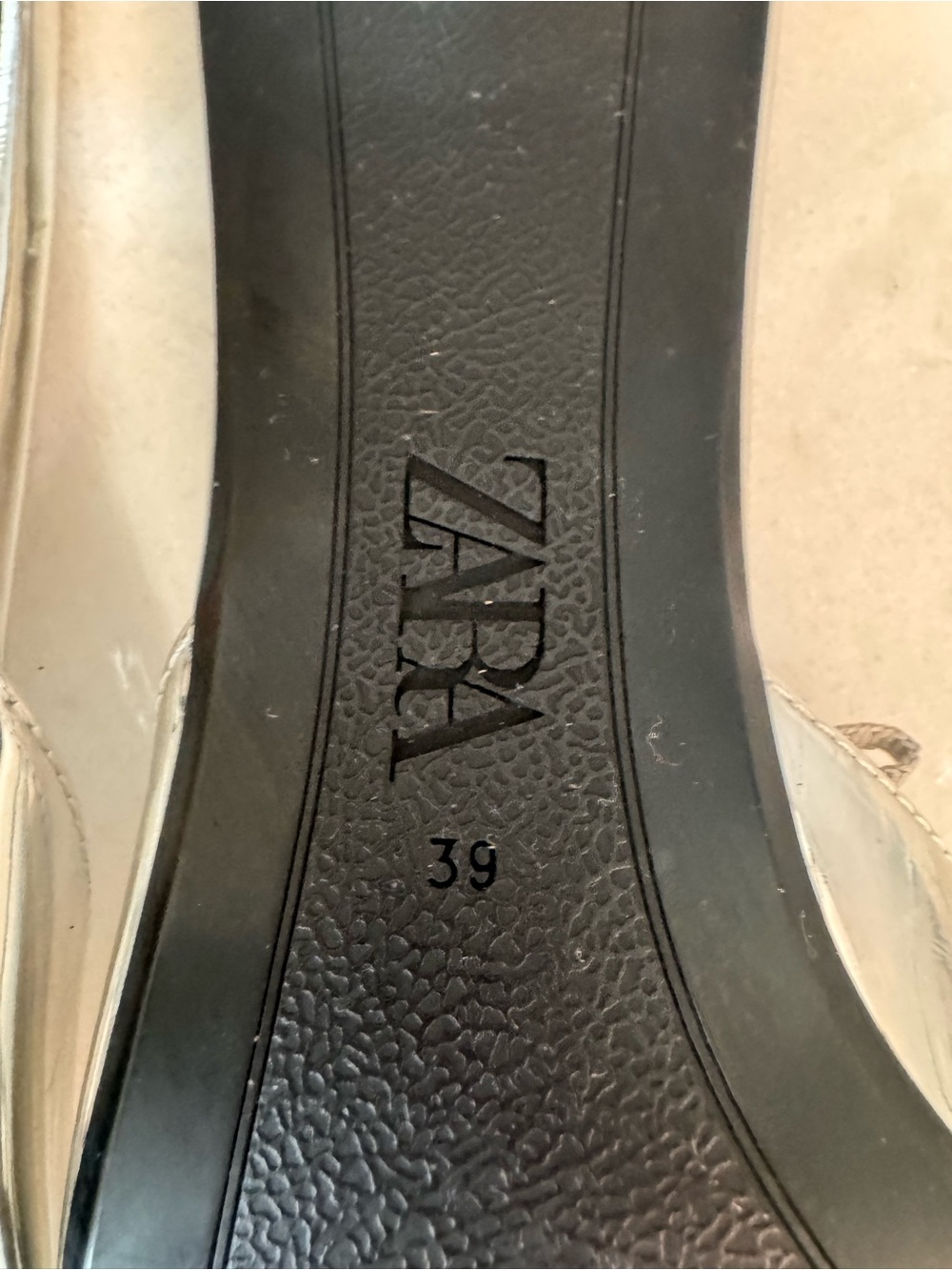 Zara Silver Metallic Open-Toe Block Heel Mules - Picture 11 of 12